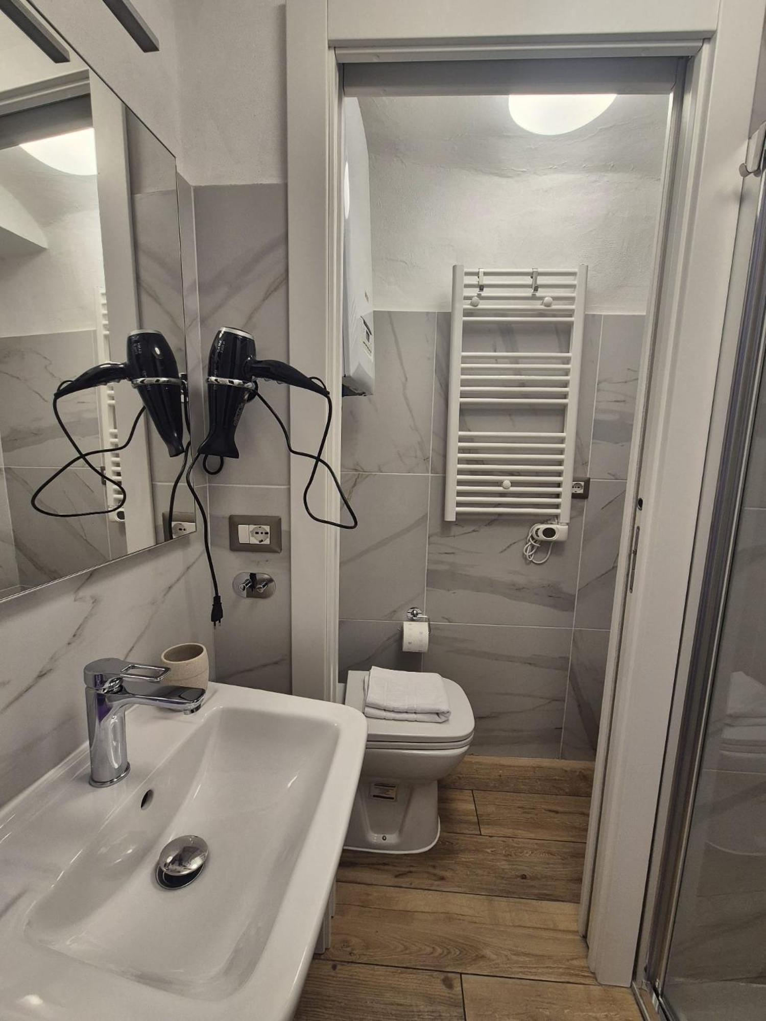Ognissanti Dream Suites Florence Exterior photo
